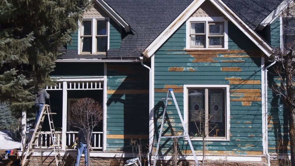 How and When to Sell a Fixer Upper