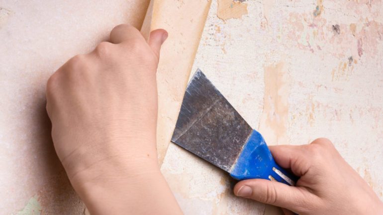 9 Steps to Removing that Ugly Wallpaper