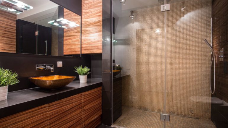 Super Showers: Are They Worth Giving Up Your Bathtub?