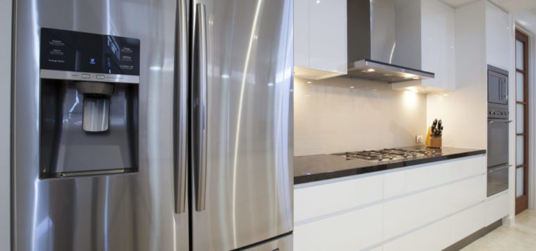 How to Keep Stainless Steel Appliances Smudge-Free